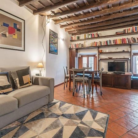 Stylish Flat Domus Aurea Apartment Rome Bagian luar foto