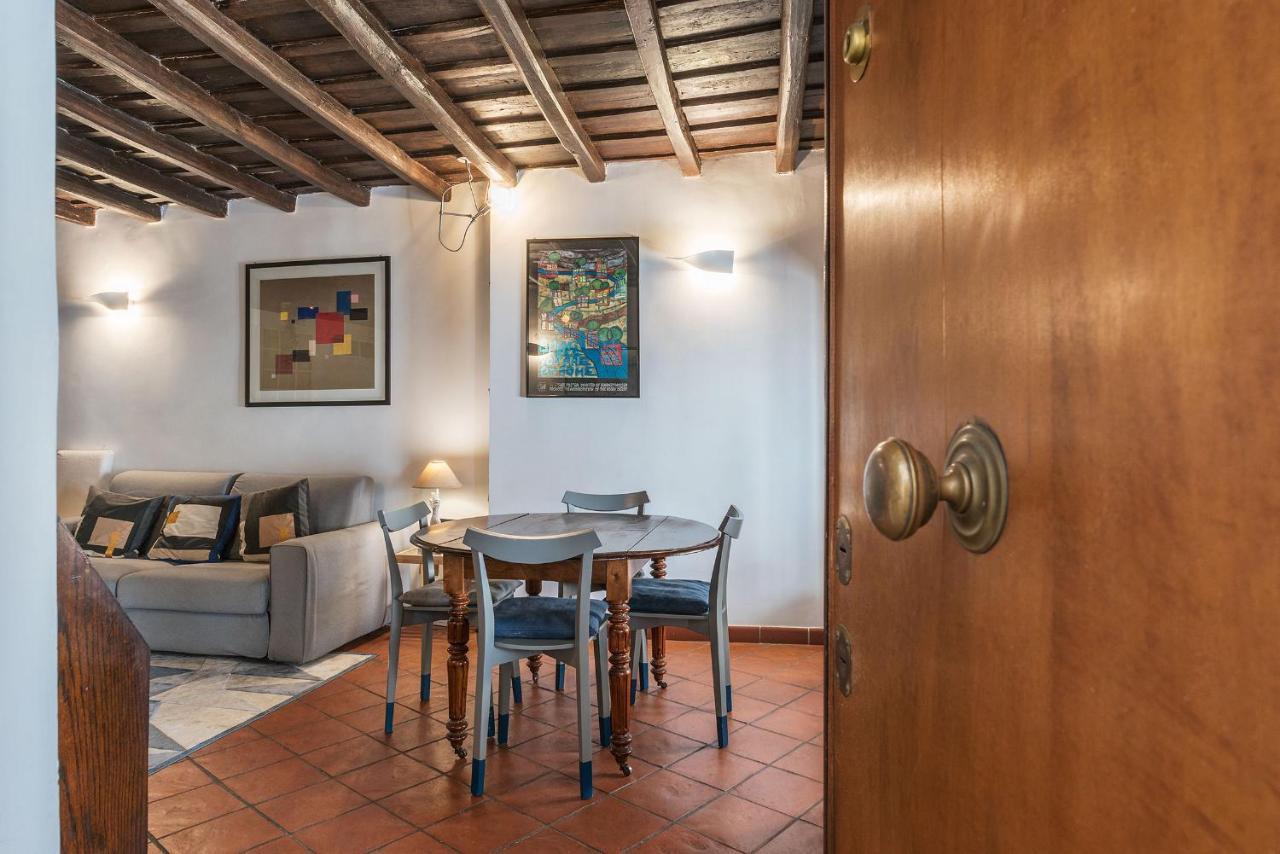 Stylish Flat Domus Aurea Apartment Rome Bagian luar foto